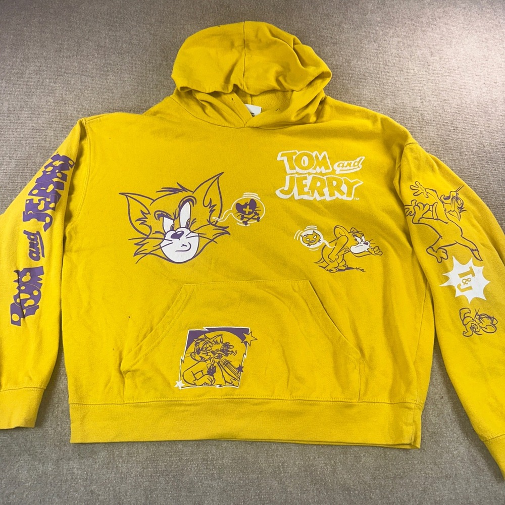 Tom and Jerry Yellow Graphic Hoodie Mens Large Cartoon Sweatshirt Long Sleeve